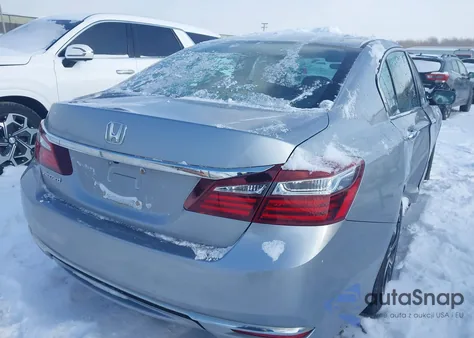 2017 Honda Accord Lx z USA, uszkodzony, nr VIN 1HGCR2F36HA215194